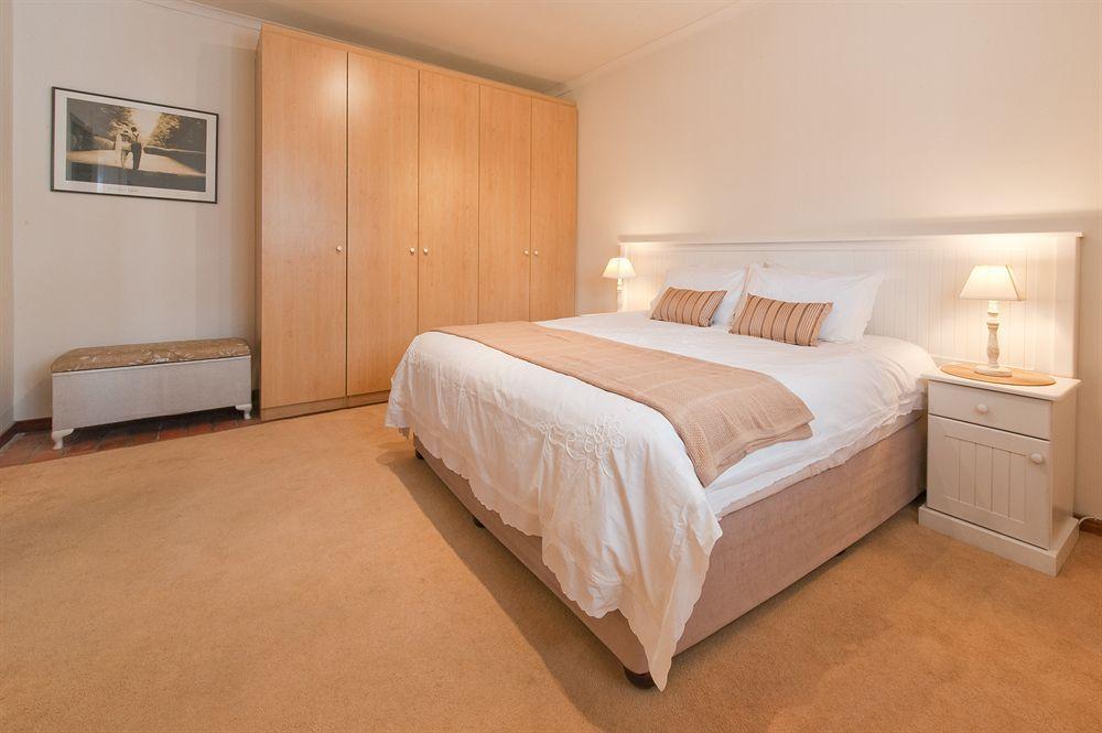 La Galiniere Guest Cottages Franschhoek Dış mekan fotoğraf